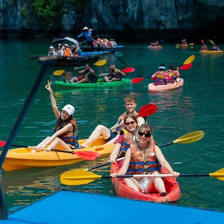 Hotel Aquamarine Premium Cruise Ha Long Exterior foto