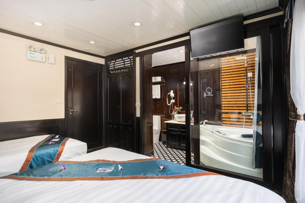 Hotel Aquamarine Premium Cruise Ha Long Exterior foto